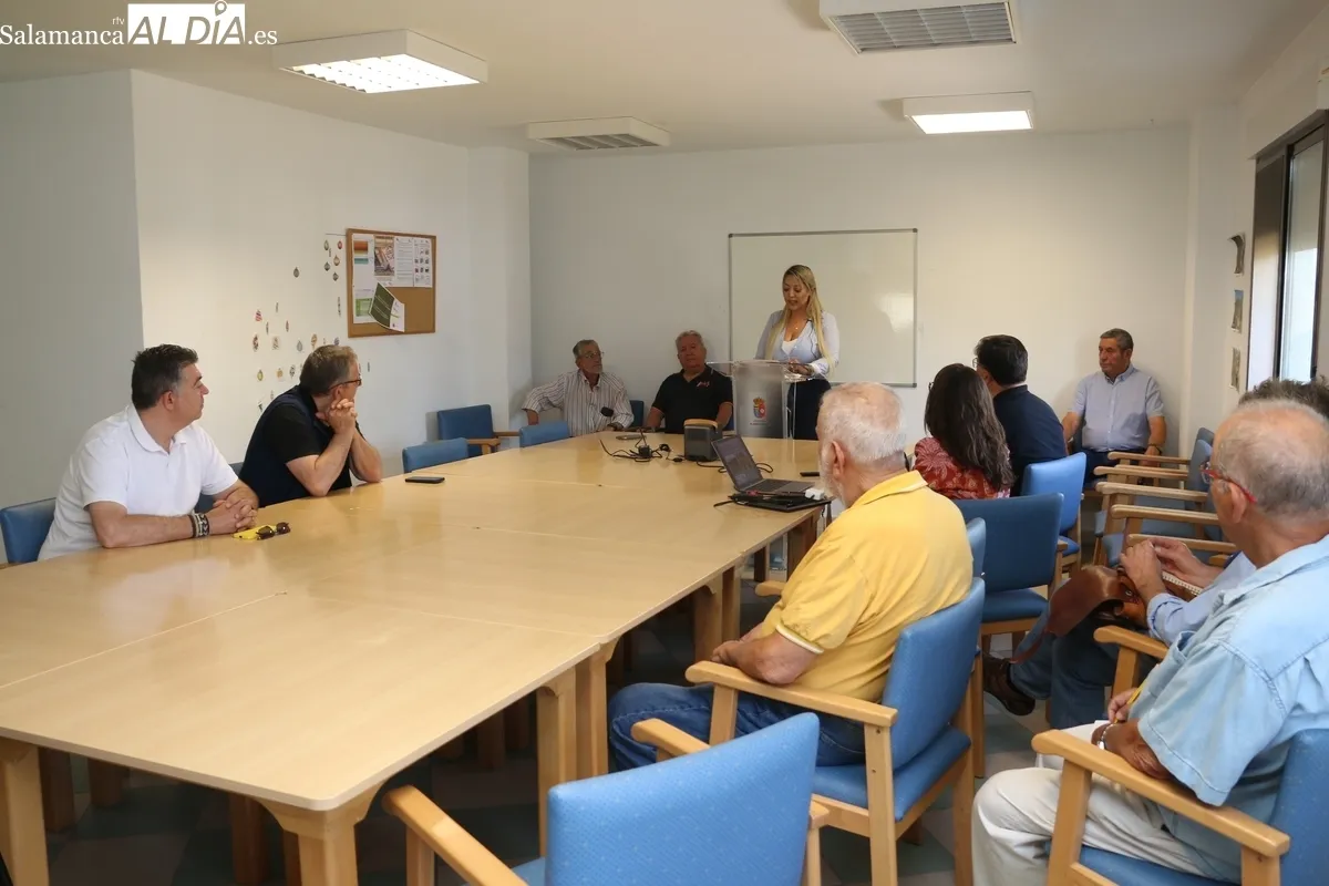 Presentación a cargo de la concejala Belén Maldonado y ponencia de José Antonio Rubio, técnico del Itacyl / CORRAL