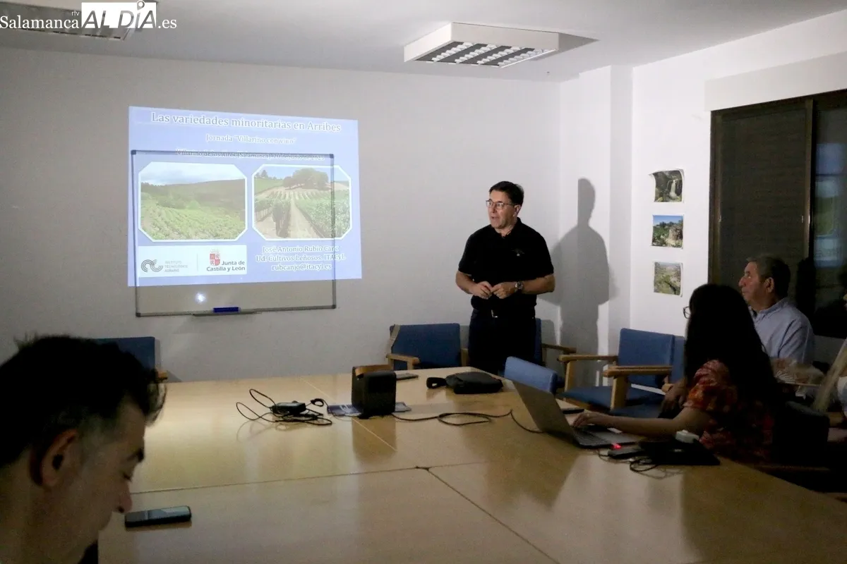 Presentación a cargo de la concejala Belén Maldonado y ponencia de José Antonio Rubio, técnico del Itacyl / CORRAL