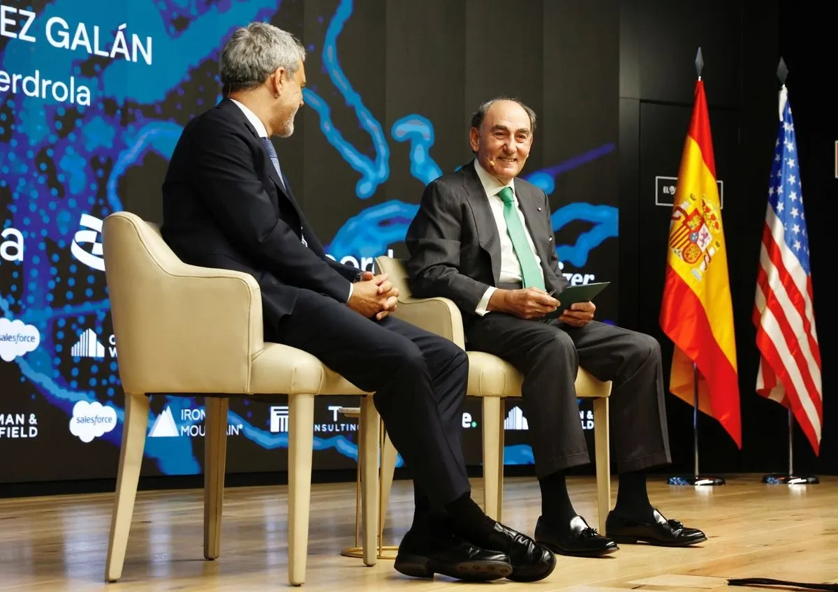 Foto 2 - Ignacio Gal&aacute;n insiste en que seguridad energ&eacute;tica es igual a seguridad nacional&nbsp;