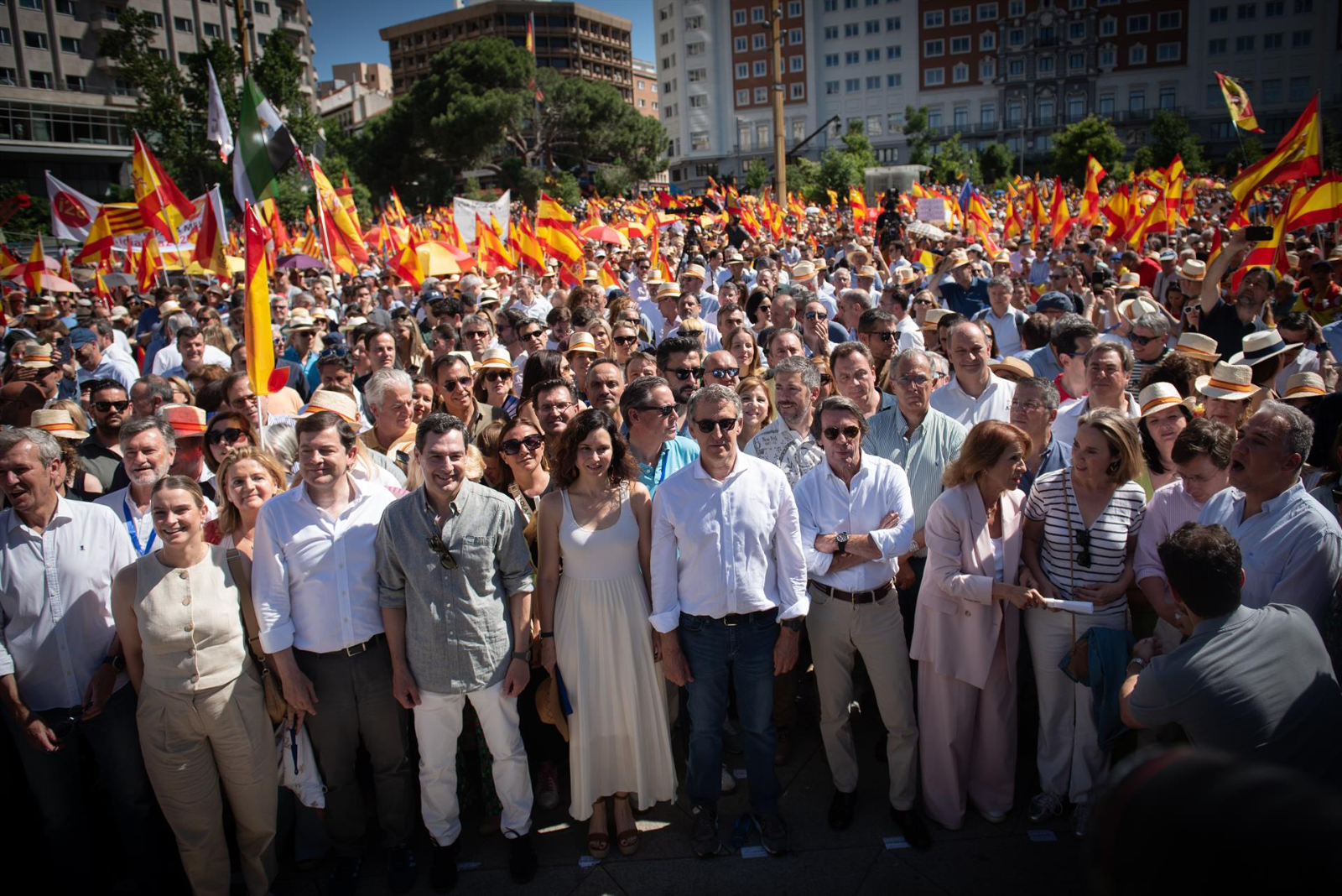 Mañueco en la manifestación del Partido Popular en Madrid