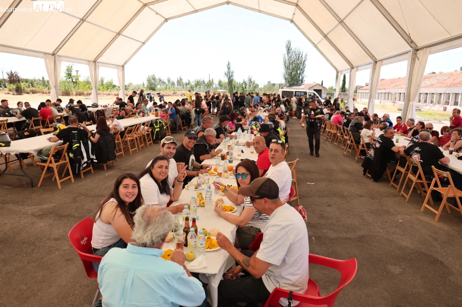Paella en la II Quedada Motera de Villamayor | Fotos: David Sañudo