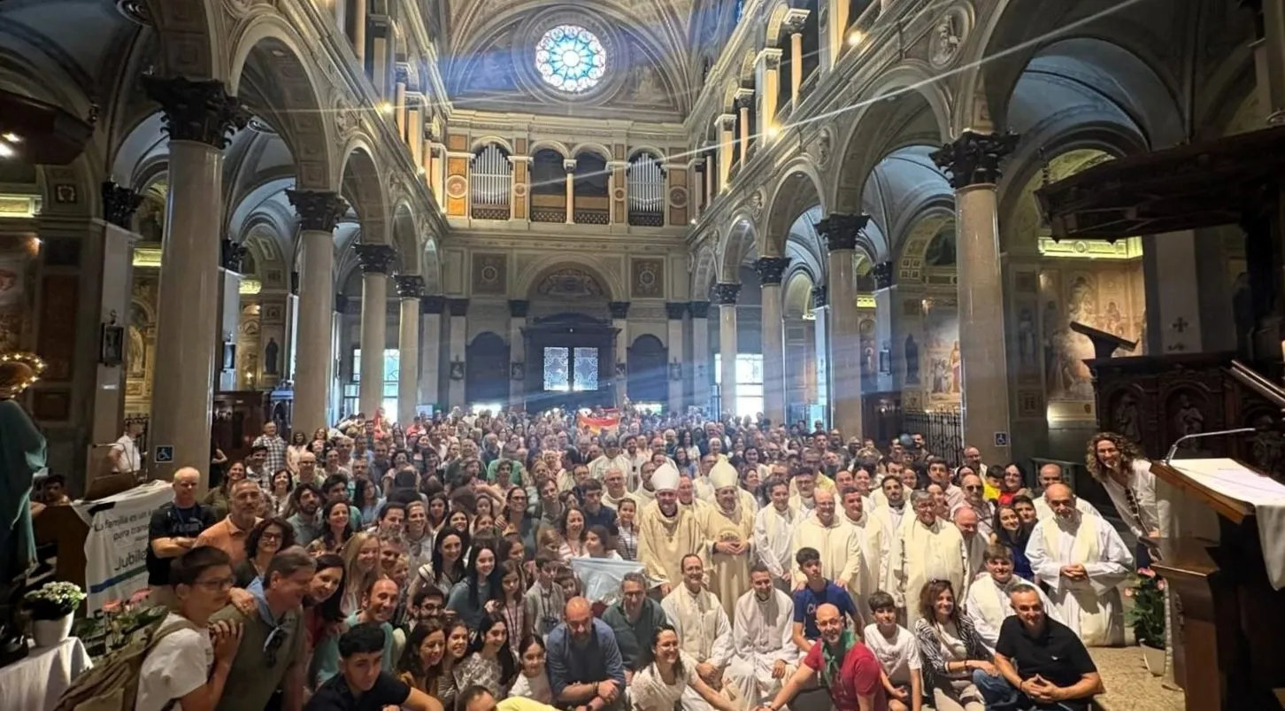 Foto 3 - Once fieles de la Di&oacute;cesis toman parte en el Jubileo de las Familias en Roma