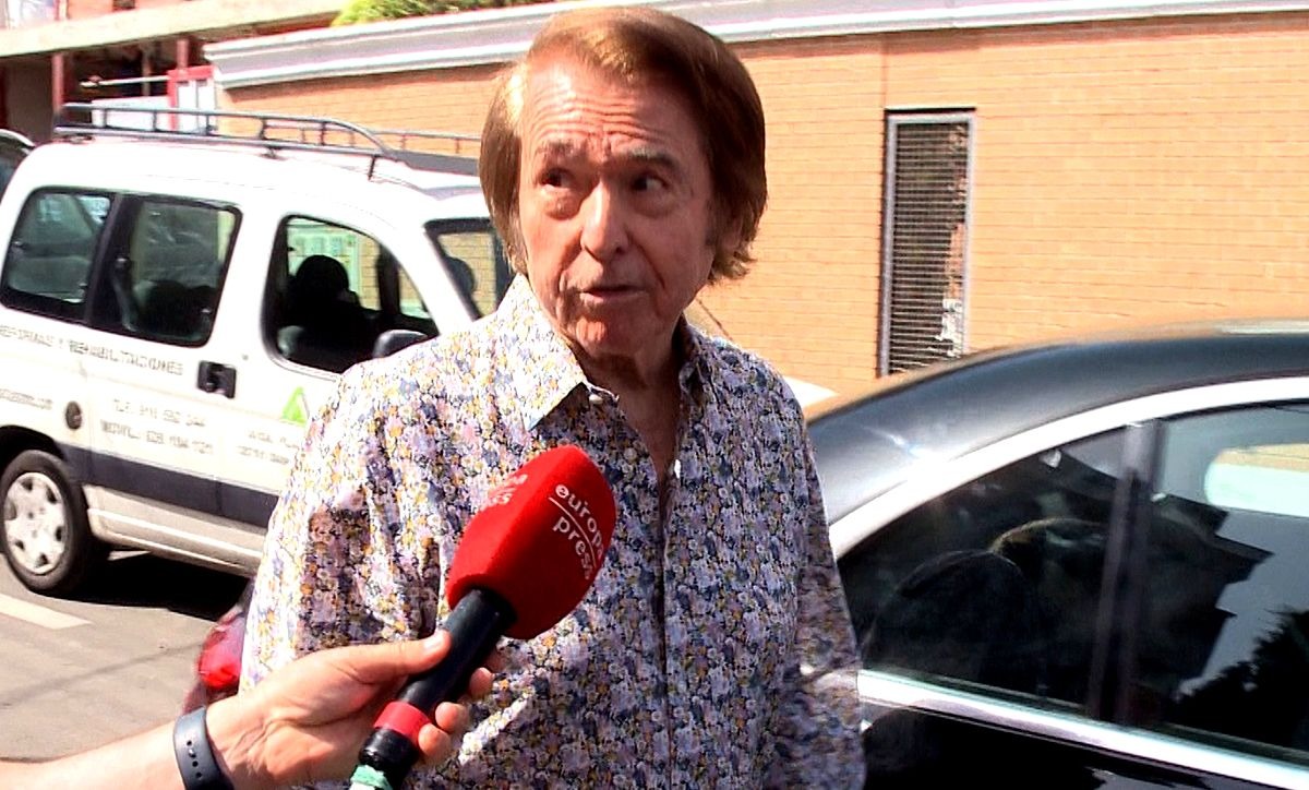 Vuelta a los escenarios de Raphael 