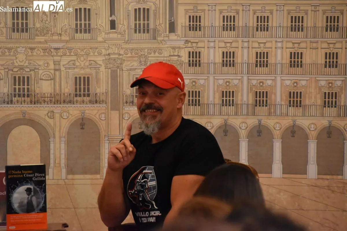 Presentación de la novela 'Nada bueno germina', de César Pérez Gellida | Fotos: Miguel González