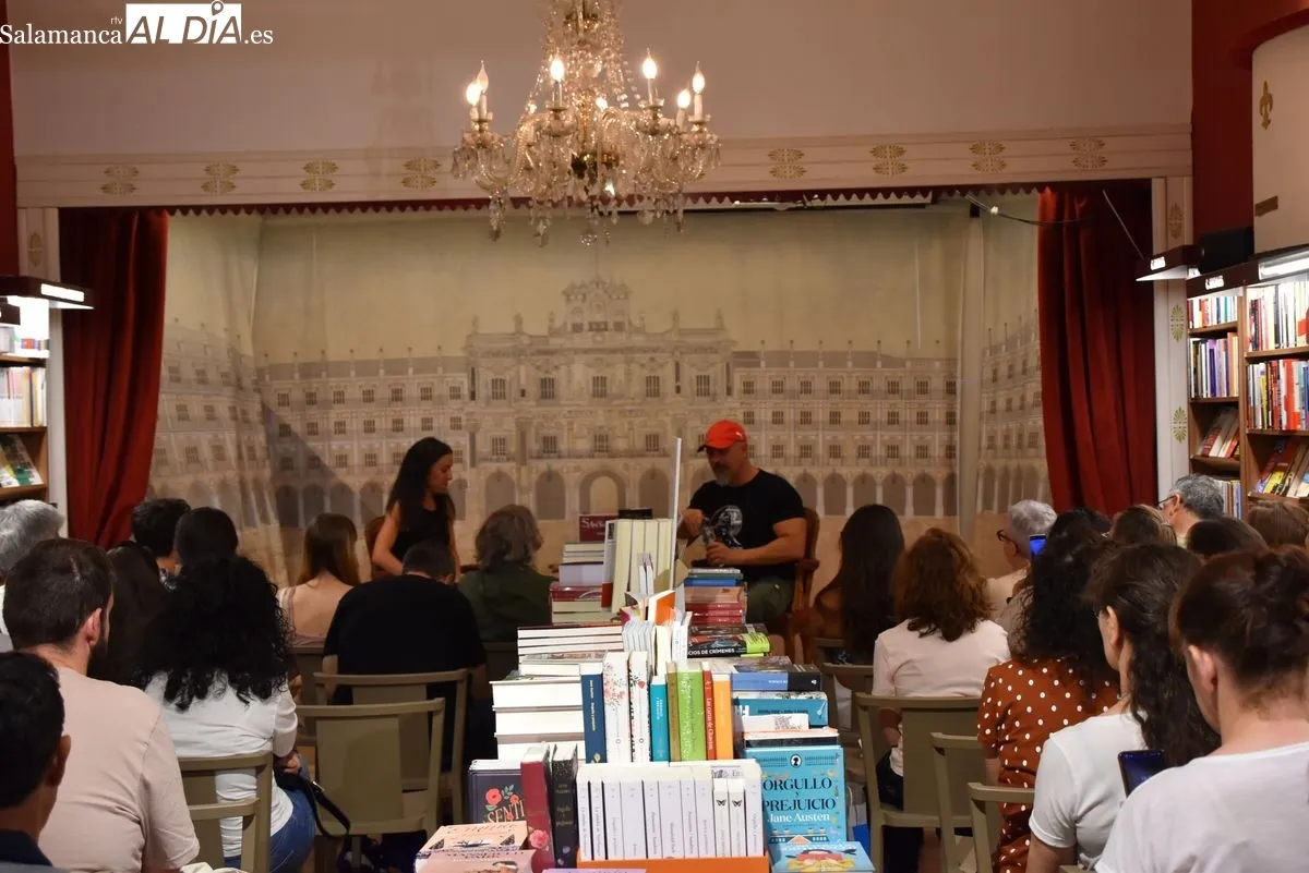 Presentación de la novela 'Nada bueno germina', de César Pérez Gellida | Fotos: Miguel González