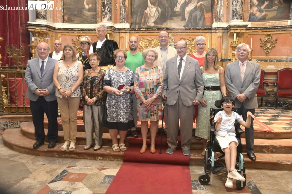 Asociacionismo Vecinal Salamanca premia a Corchado y Calvo