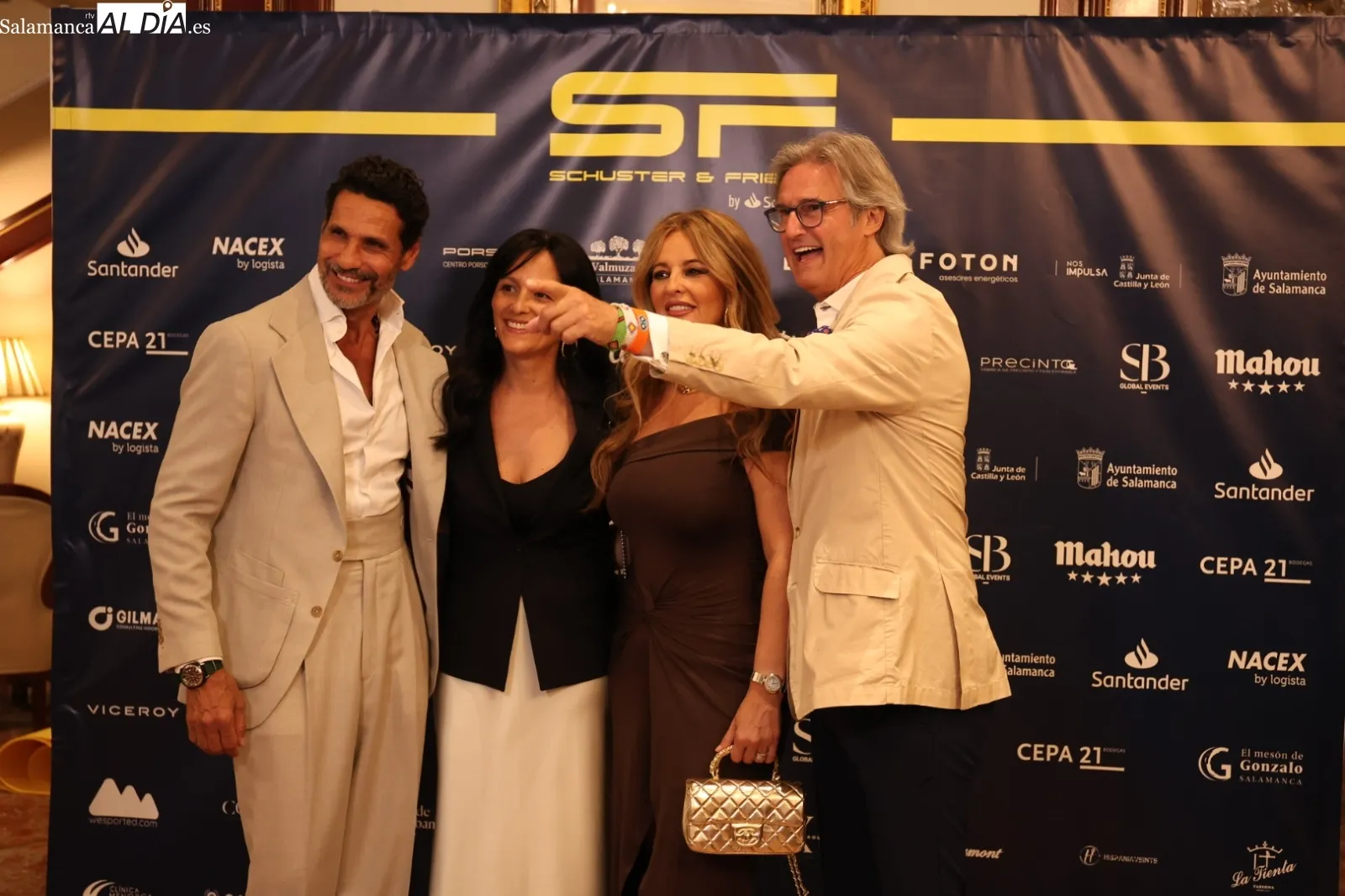 Photocall previo a la cena solidaria del torneo de golf 'Schuster 