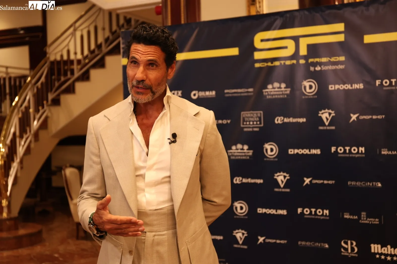 Photocall previo a la cena solidaria del torneo de golf 'Schuster 