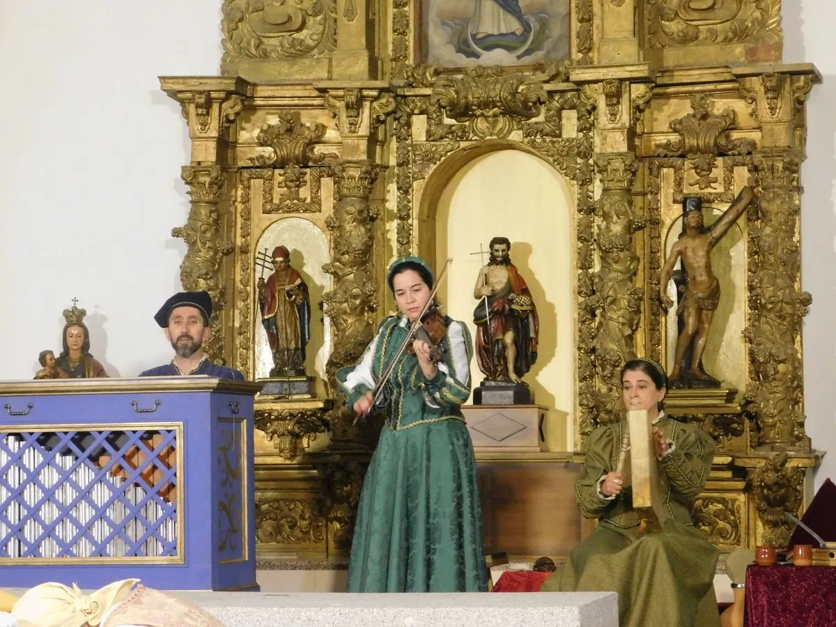 'Buscando a Nebrija' en Vecinos