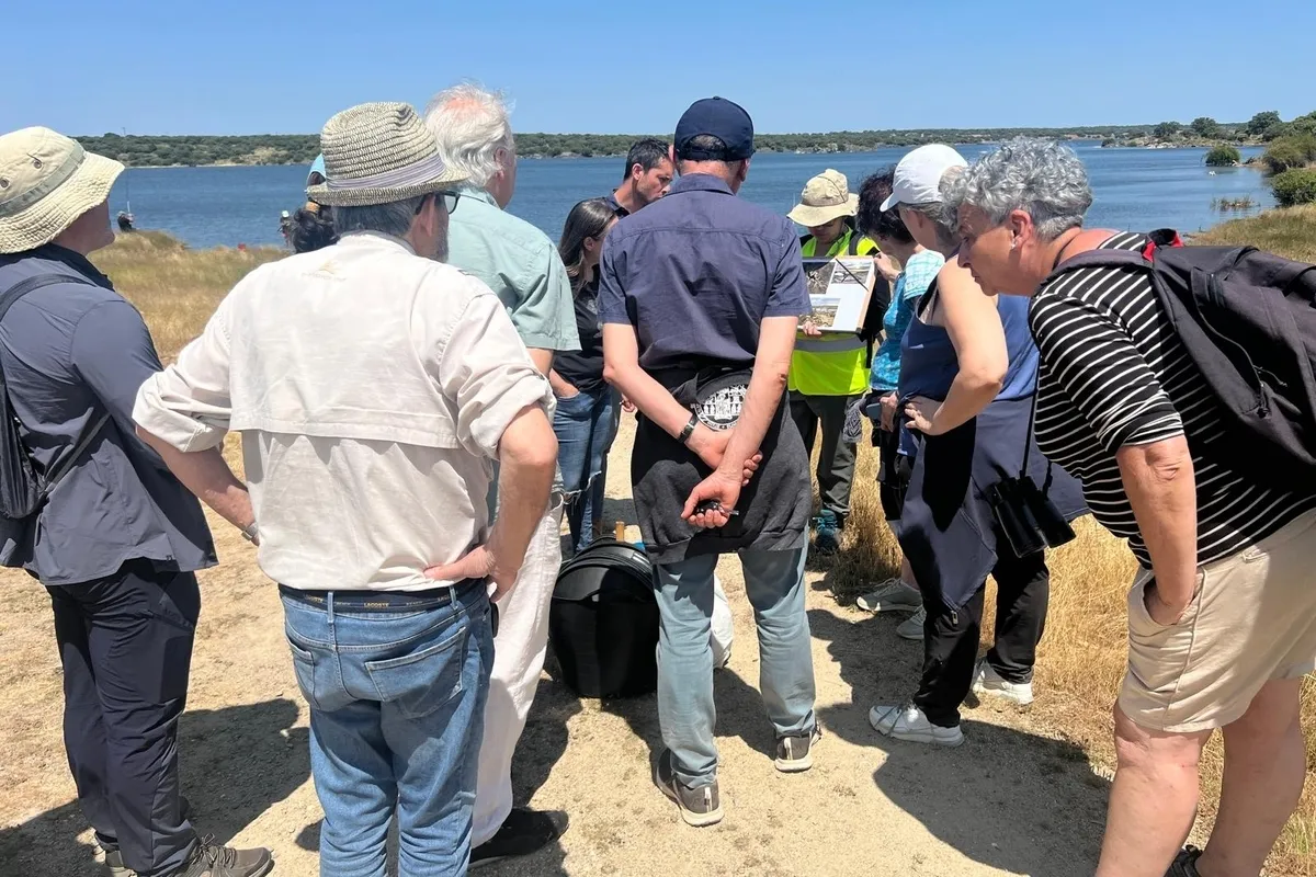 Guiados por la geóloga Vanessa Leonor Escobar, el itinerario recorrió Ledesma, la mina de Gejo de los Reyes y el embalse de Almendra