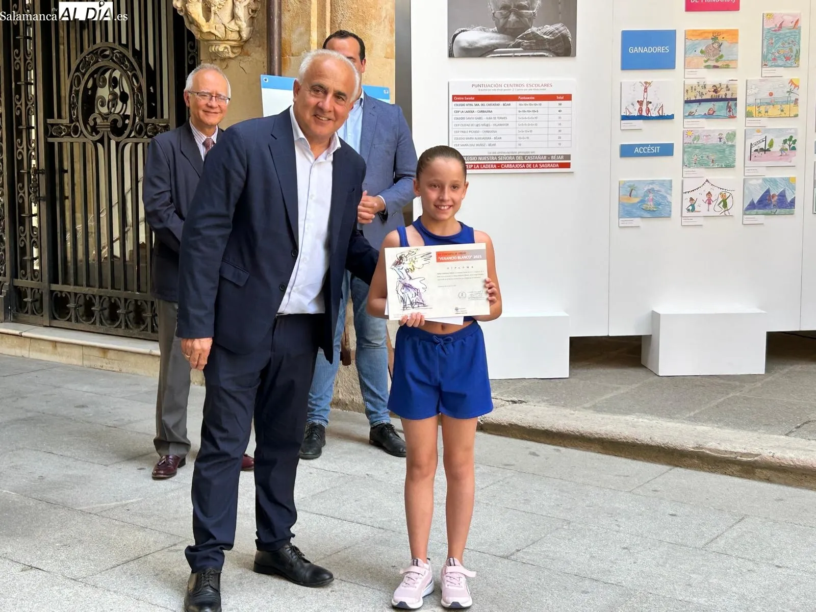  El talento de casi 1.000 escolares salmantinos inunda de color el Patio de La Salina | FOTOS: Elena Rodríguez 