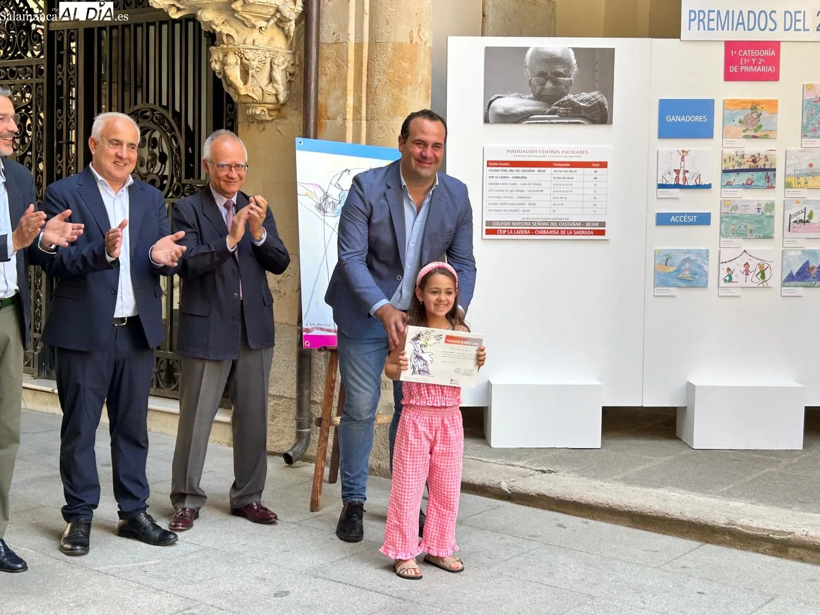  El talento de casi 1.000 escolares salmantinos inunda de color el Patio de La Salina | FOTOS: Elena Rodríguez 