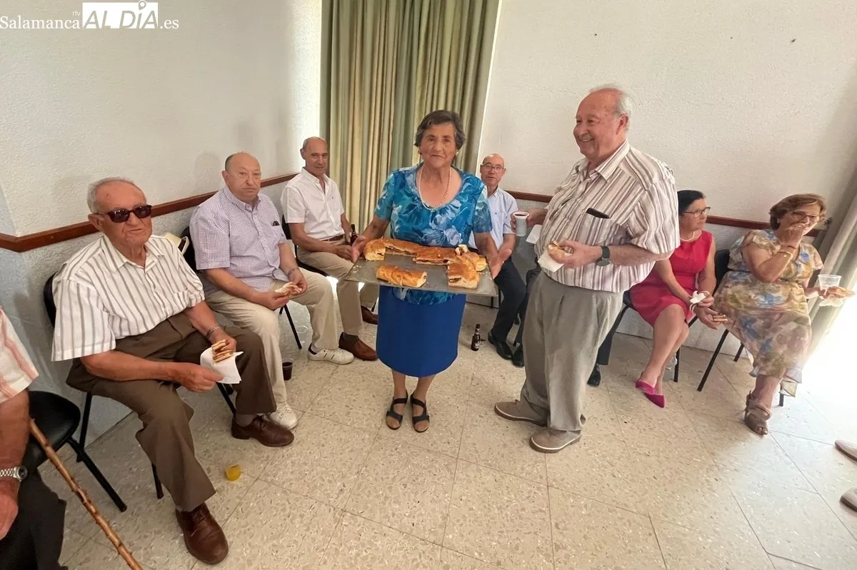 Ahigal de los Aceiteros celebraba este sábado el día grande de sus fiestas de San Juan 