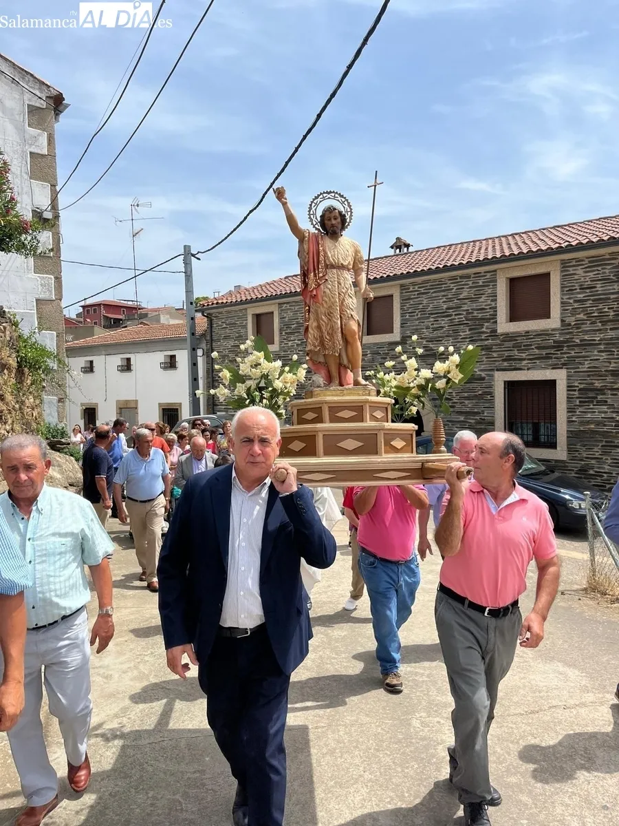 Ahigal de los Aceiteros celebraba este sábado el día grande de sus fiestas de San Juan 