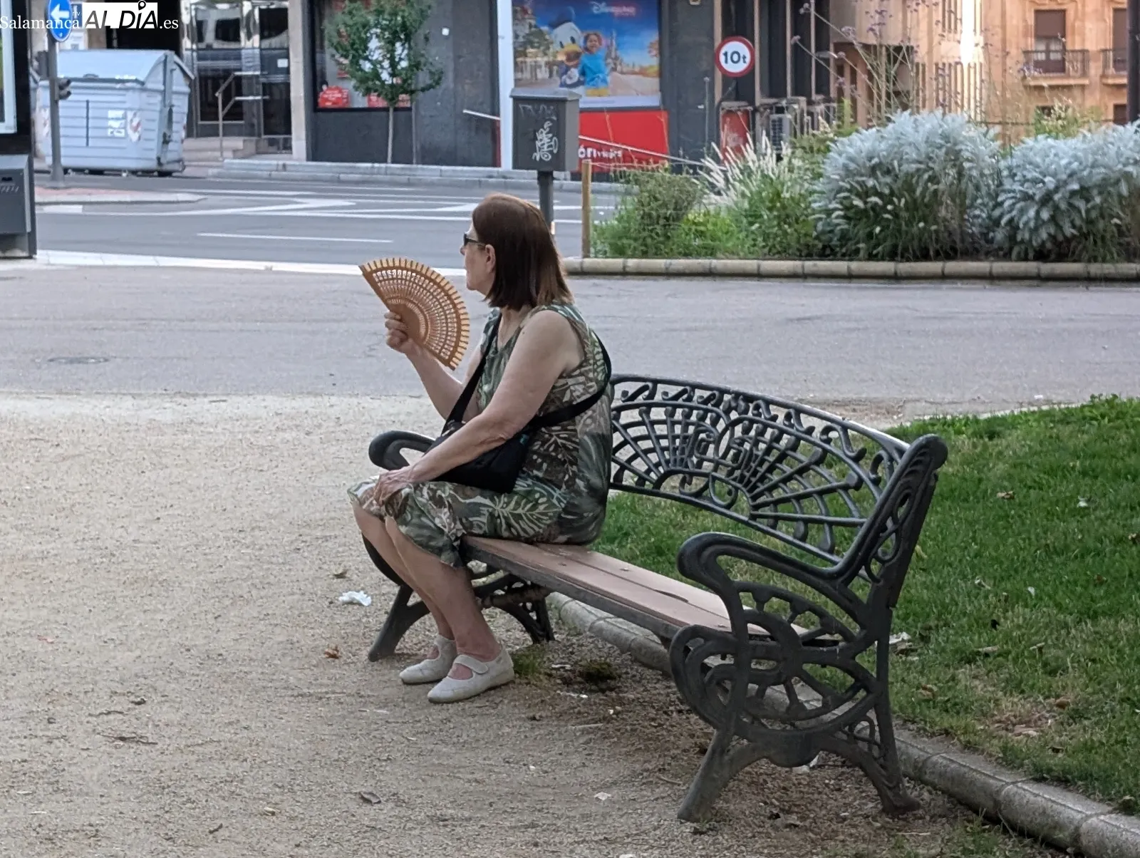 Foto 6 - Salamanca se vac&iacute;a bajo una ola de calor abrasadora (FOTOS)