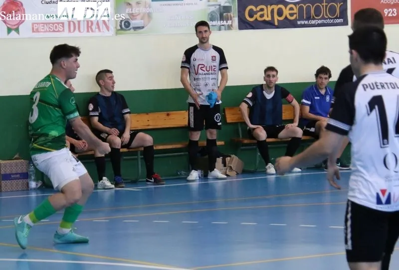 Foto 12 - Un s&oacute;lido Tafa F.S. toma ventaja en Alba y obliga al Piensos Dur&aacute;n a la heroica en Navarra (3-4)
