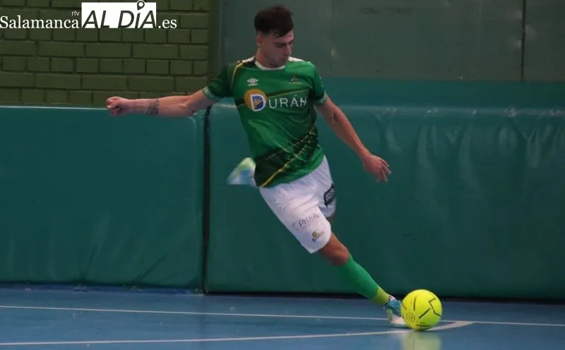 Foto 6 - Un s&oacute;lido Tafa F.S. toma ventaja en Alba y obliga al Piensos Dur&aacute;n a la heroica en Navarra (3-4)