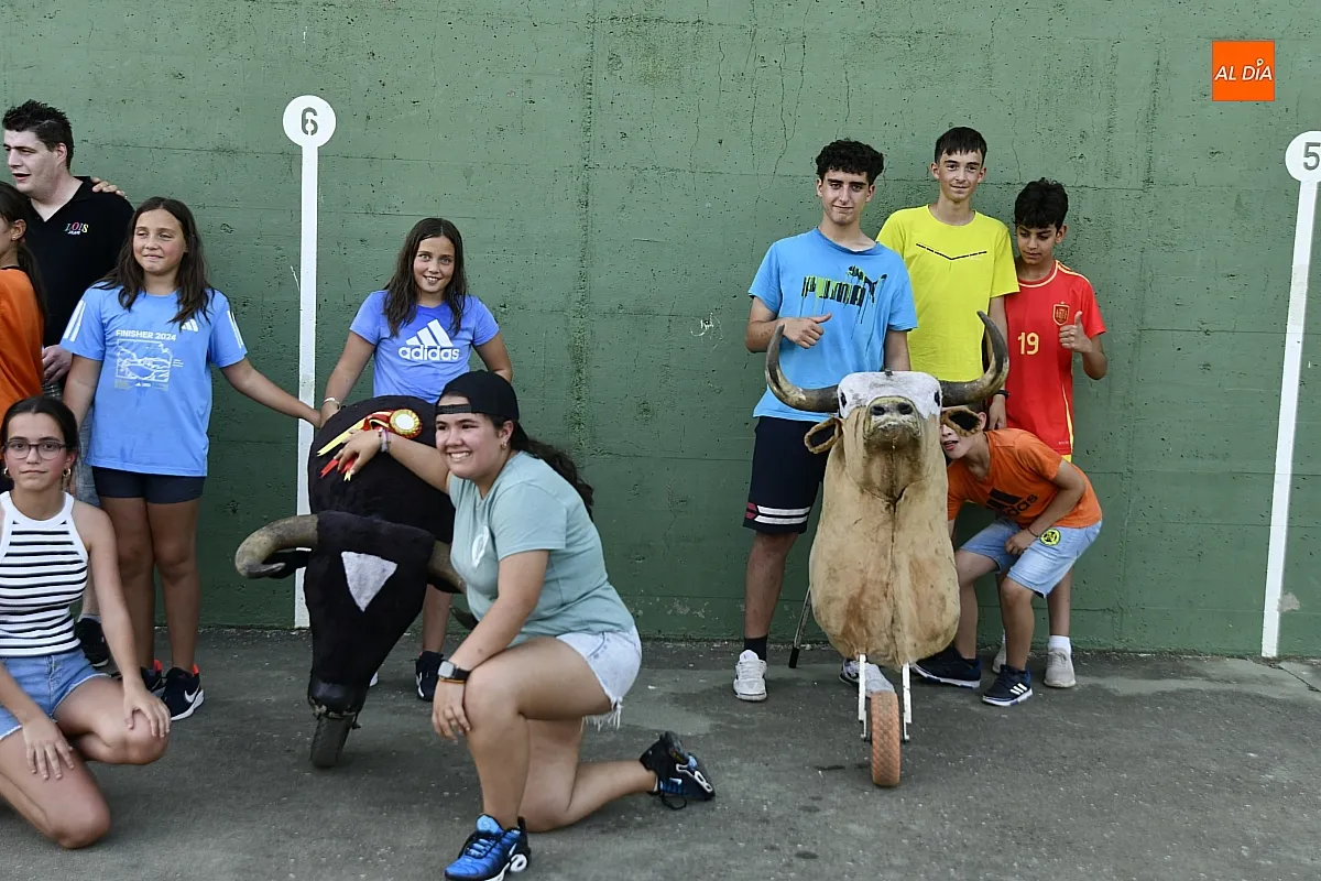 Los carretones fueron la parte más divertida para pequeños y mayores en la tarde del viernes/ Fotos: Adrián M.Pastor