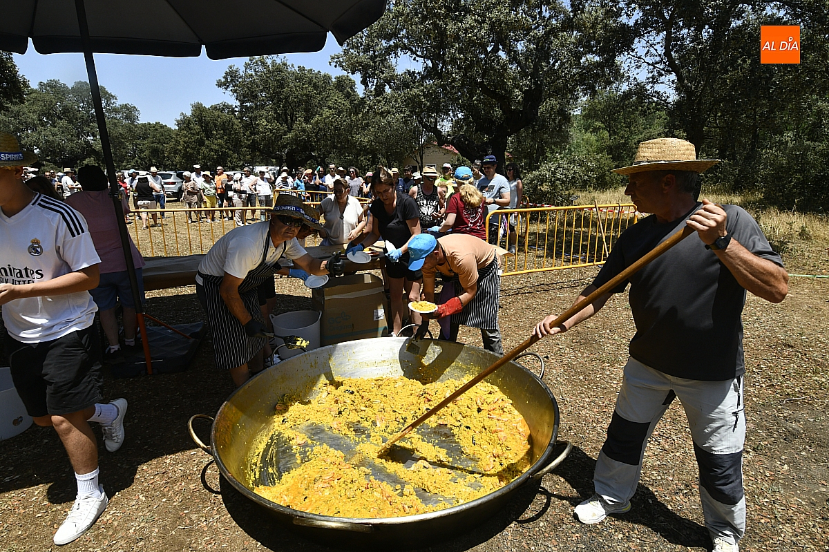 Paella popular Sancti Spíritus reúne 400 personas para despedir Corpus