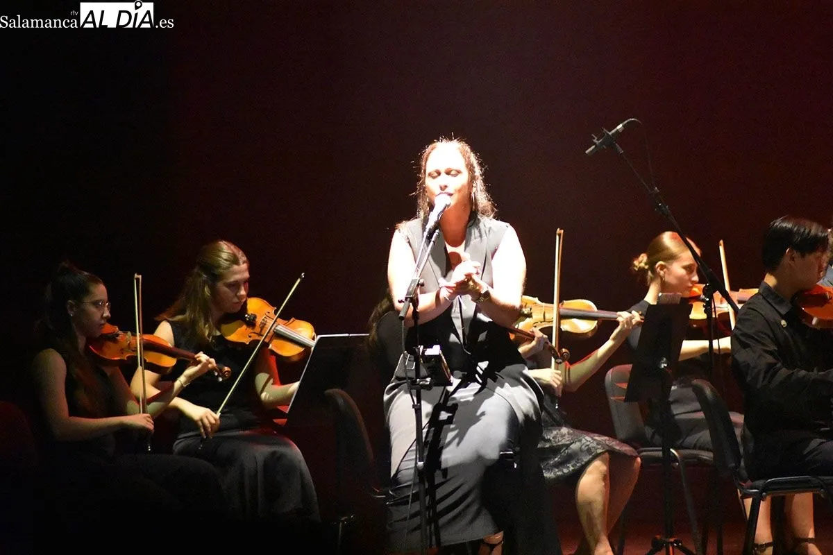 Concierto en el CAEM de la Joven Orquesta Sinfónica Ciudad de Salamanca con  Chico Pérez