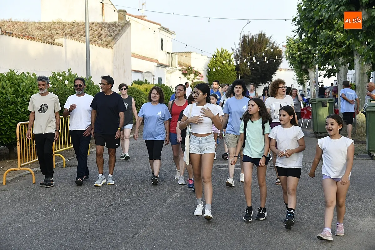 Foto 8 - Sanjuanejo abre con unos concurridos carrera y paseo saludables las fiestas en honor a su patr&oacute;n