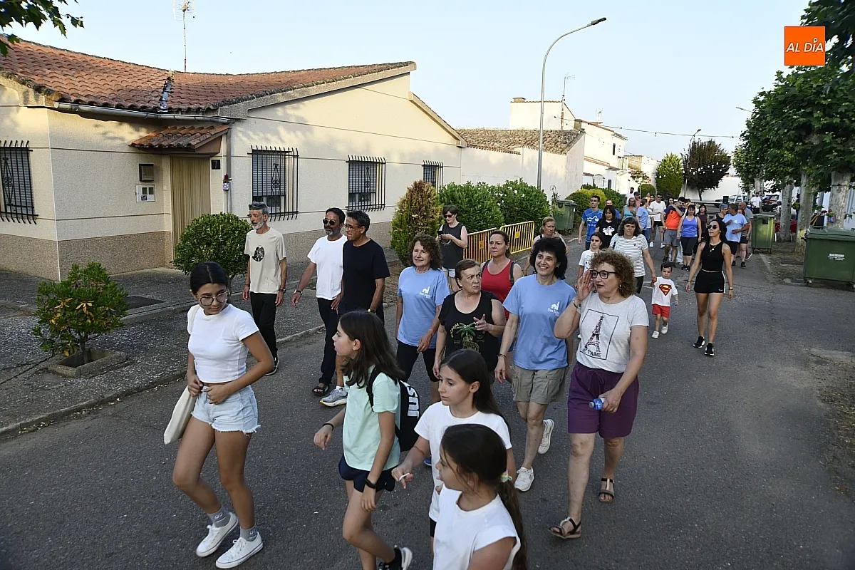 Foto 6 - Sanjuanejo abre con unos concurridos carrera y paseo saludables las fiestas en honor a su patr&oacute;n