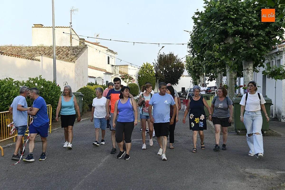 Foto 4 - Sanjuanejo abre con unos concurridos carrera y paseo saludables las fiestas en honor a su patr&oacute;n