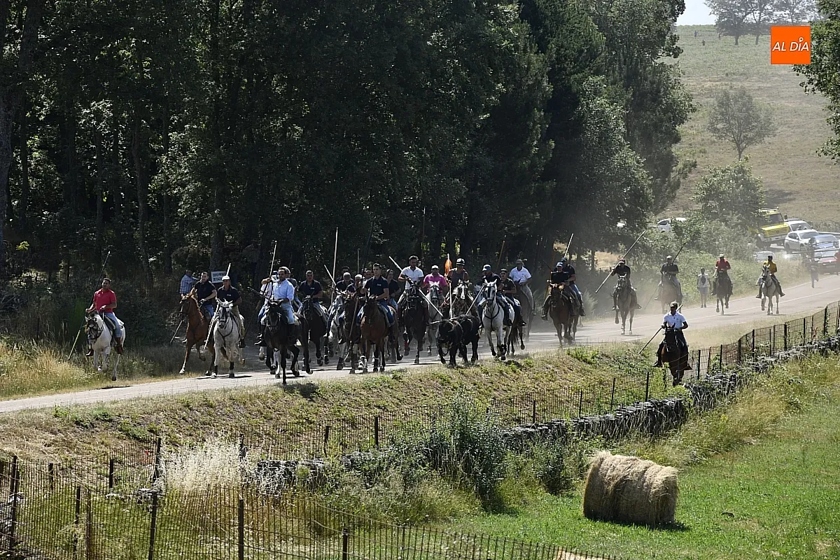 Encierro a Caballo en Navasfrías/ Fotos: Adrián M.Pastor