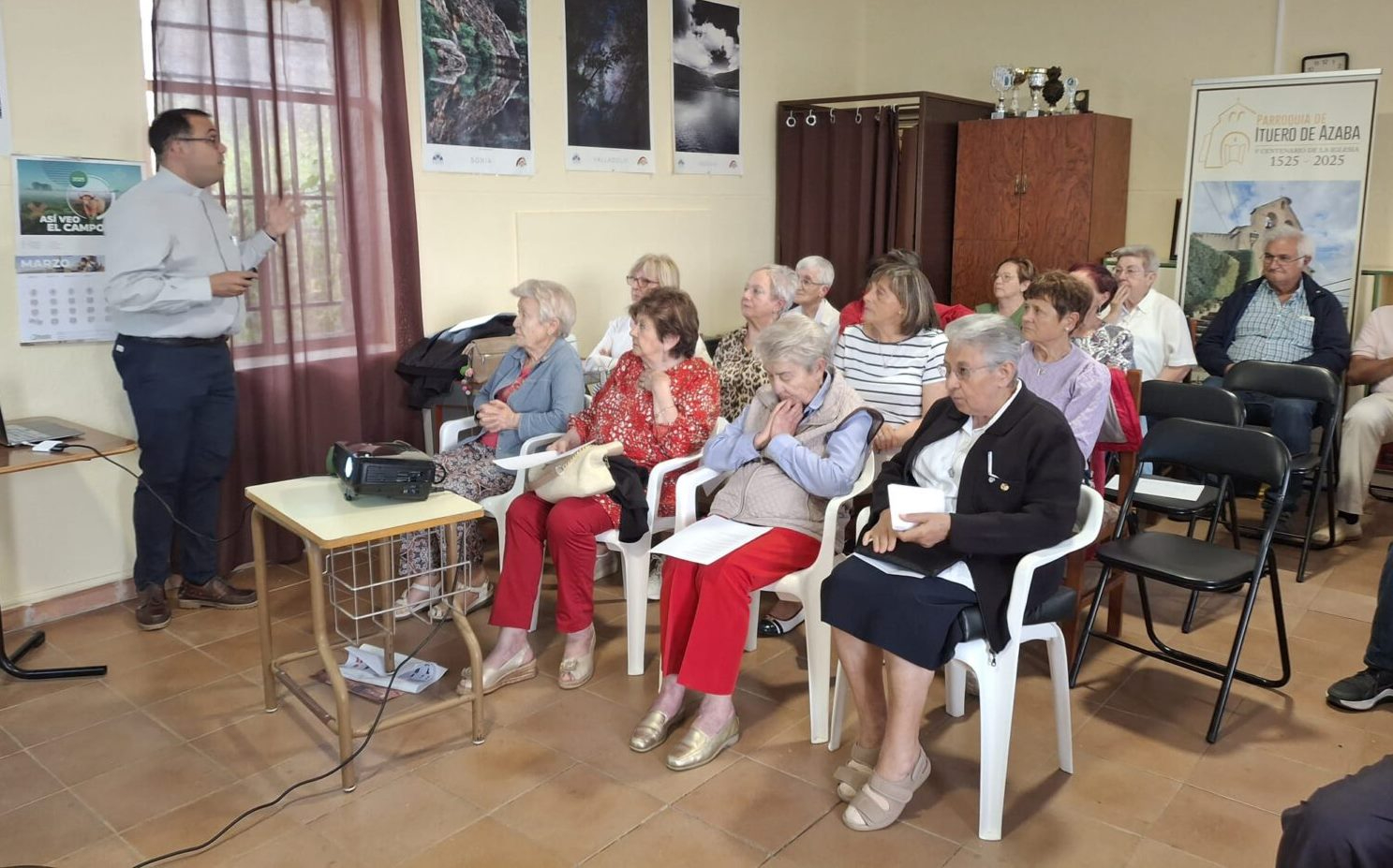 Fieles del Arciprestazgo de Argañán asisten en Ituero a un encuentro sobre vocaciones
