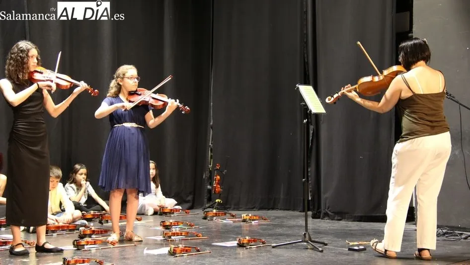 Foto 4 - 'Playtogether': la filosof&iacute;a Suzuki llena de m&uacute;sica y emoci&oacute;n el teatro de Alba