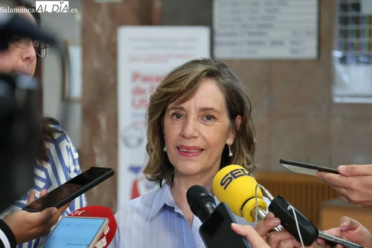 La vicerrectora de Estudios de Grado y Calidad de la USAL, Bertha Gutiérrez. Foto de David Sañudo