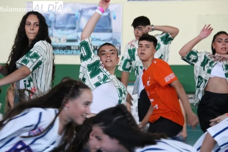 Foto 18 - La danza urbana y moderna cierra curso en Alba con 100 bailarines en escena