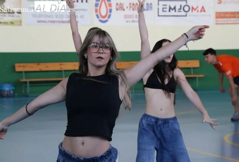 Foto 15 - La danza urbana y moderna cierra curso en Alba con 100 bailarines en escena