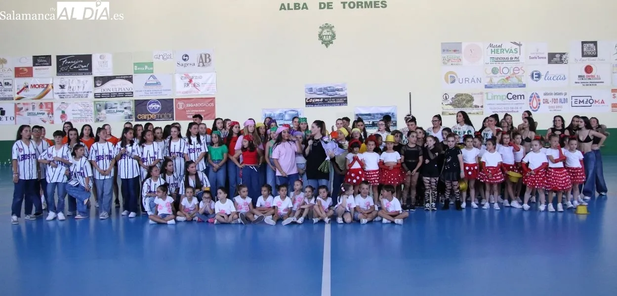 Foto 5 - La danza urbana y moderna cierra curso en Alba con 100 bailarines en escena