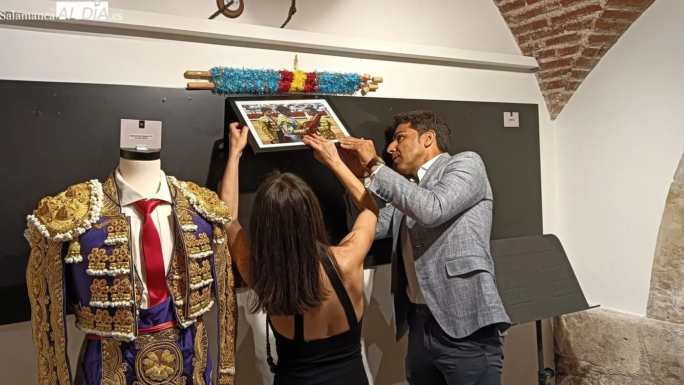 Javier Valverde dona un traje de luces al Museo Taurino de Salamanca | Fotos: Toni Sánchez