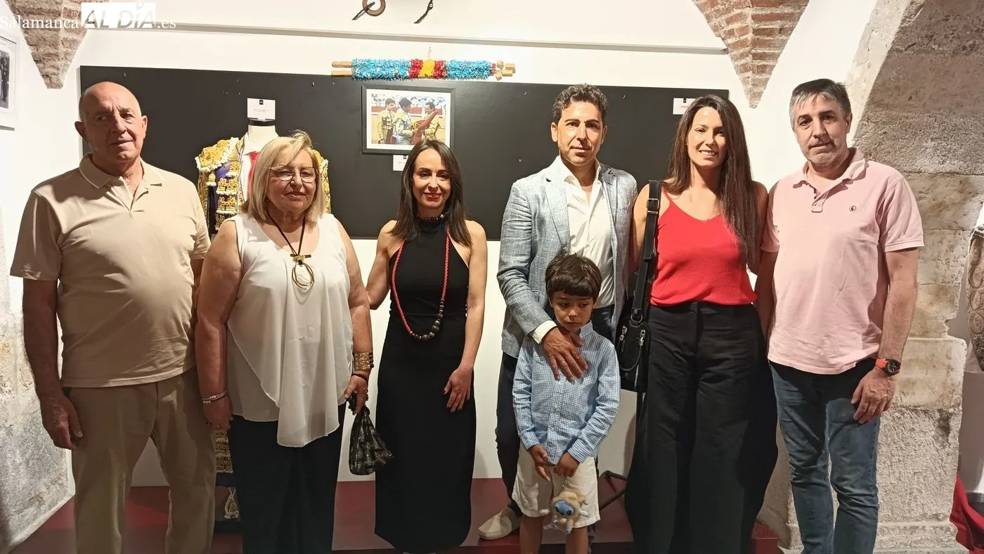 Javier Valverde dona un traje de luces al Museo Taurino de Salamanca | Fotos: Toni Sánchez