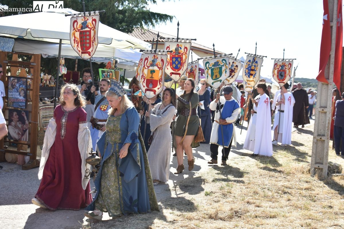 La XVIII Jornada Medieval en honor de Bernardo del Carpio se celebra con gran éxito de público en su pueblo