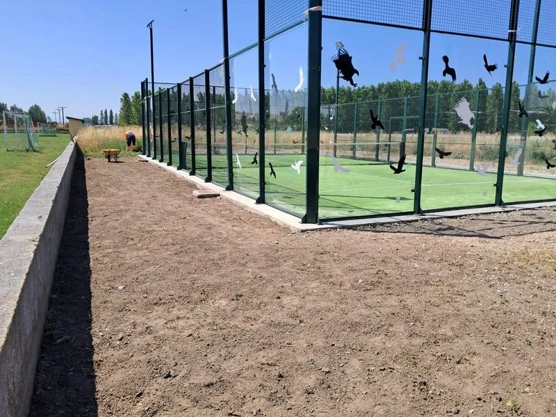 Foto 2 - Las Playas, El Espol&oacute;n y el colegio Santa Teresa, en el centro del plan de mantenimiento estival