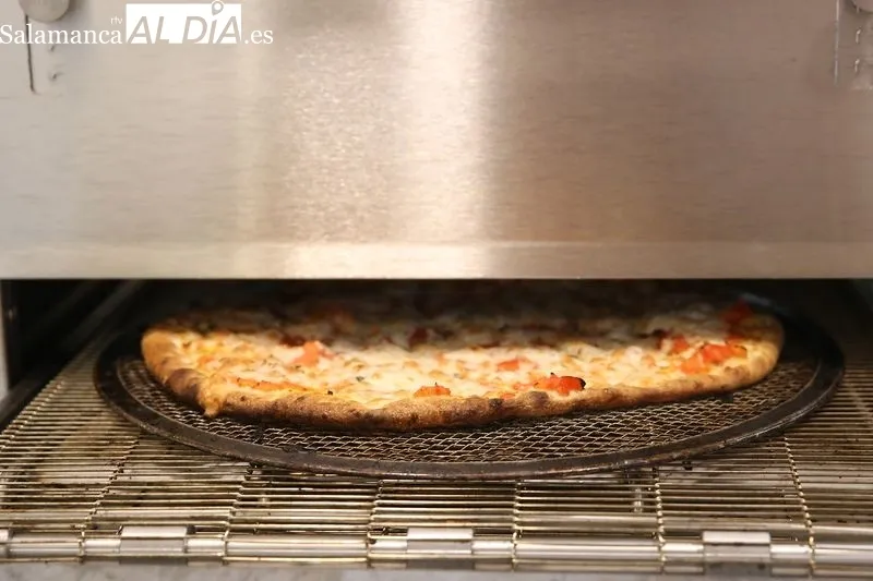 Foto 2 - La revoluci&oacute;n de la pizza artesana con sabor ib&eacute;rico llega a Alba