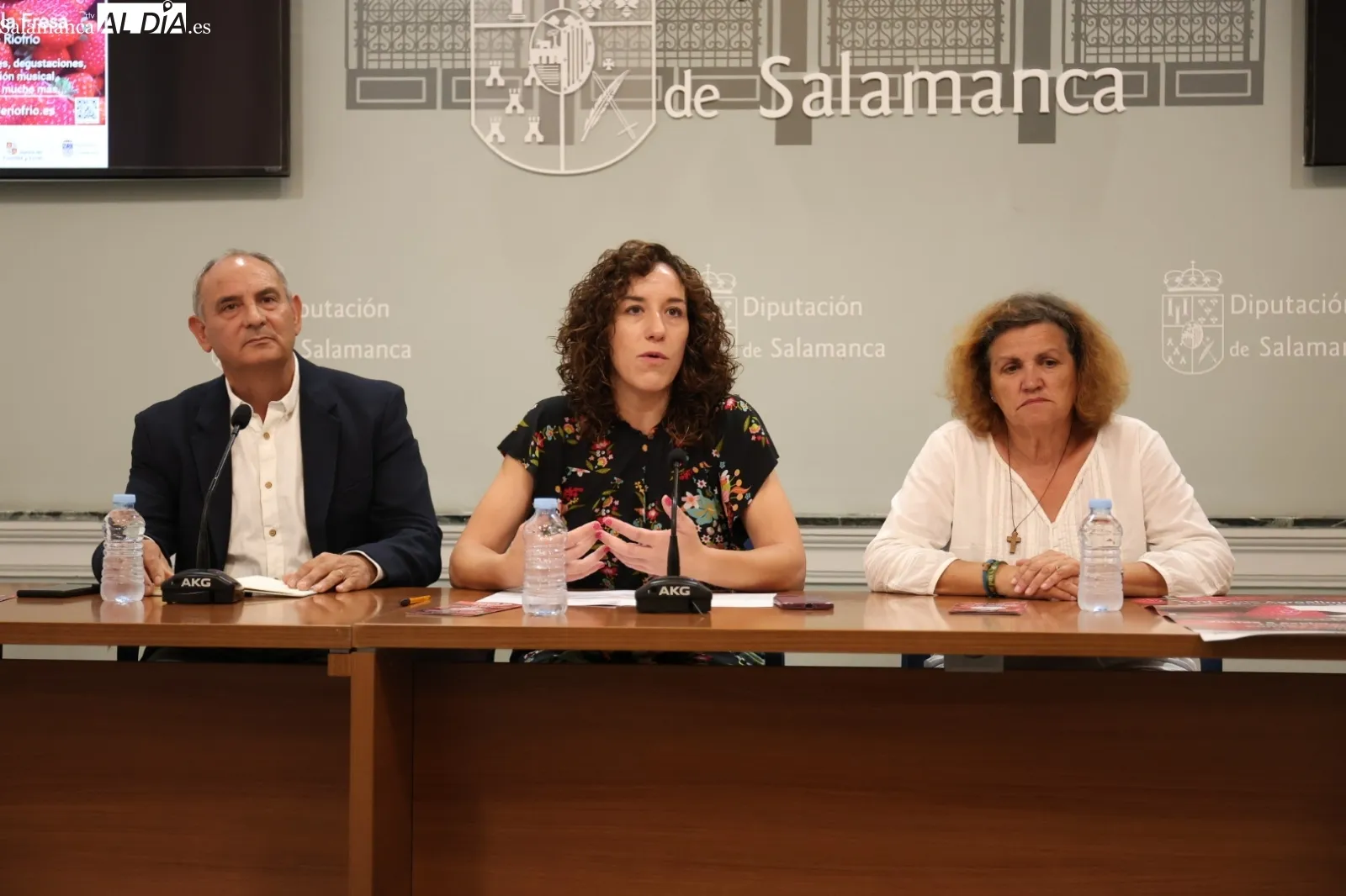 Presentación de la Feria Agroalimentaria y Fiesta de la Fresa en Linares de Riofrío | Fotos: David Sañudo