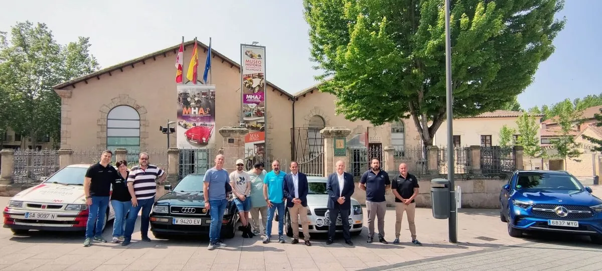 Presentación de la nueva edición del Rally Entresierras Histórico-Guijuelo. Foto Museo de Historia de la Automoción