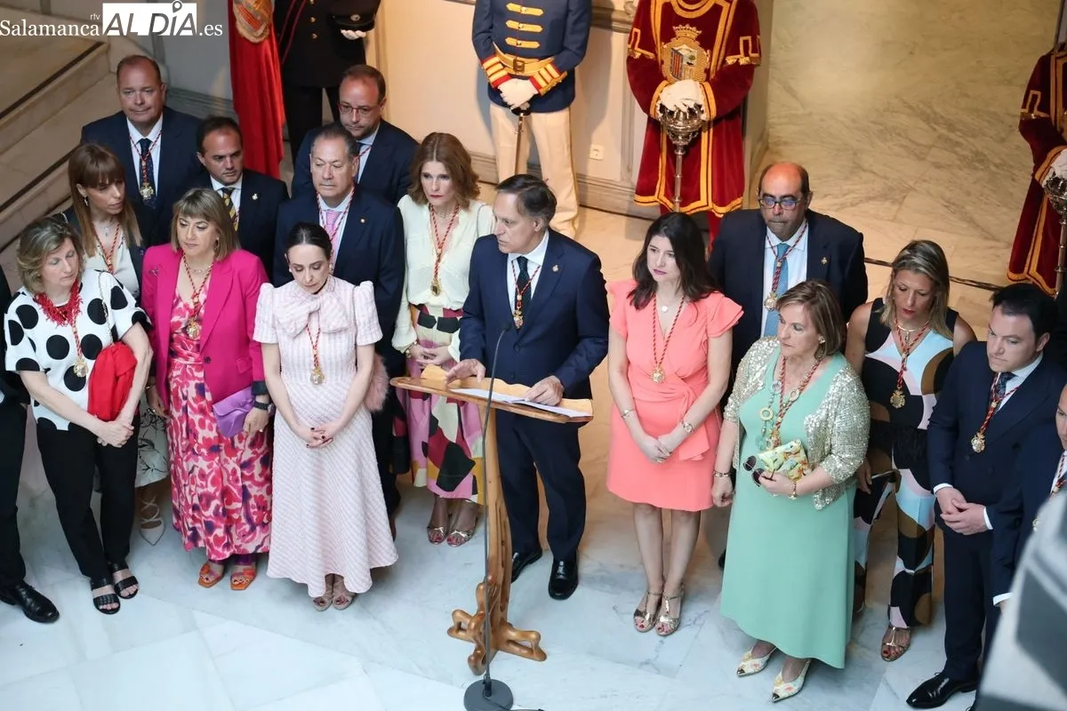 Recepción oficial del alcalde de Salamanca en la Casa Lis con motivo de la Festividad de San Juan de Sahagún. Fotos: David Sañudo