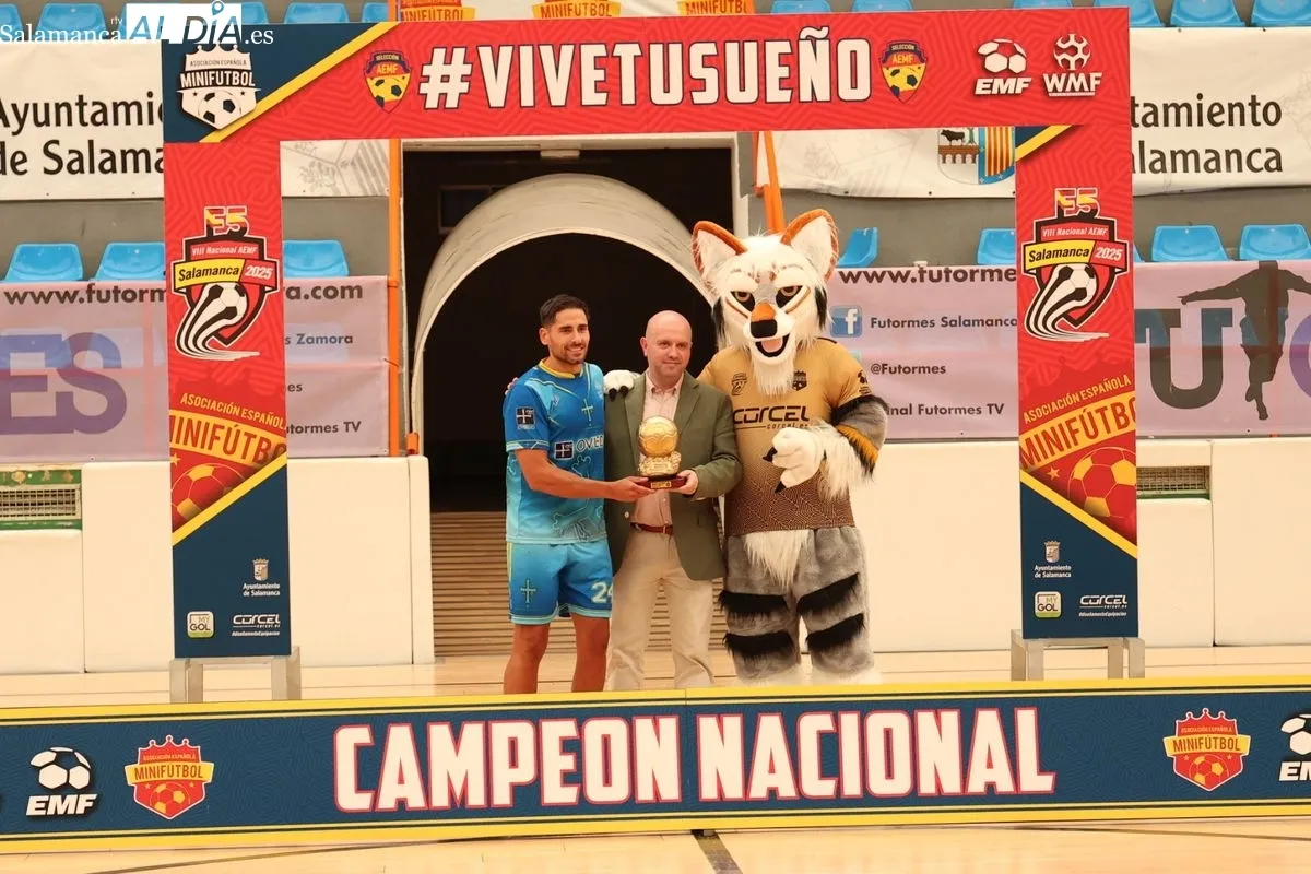 Salamanca acoge el Campeonato Nacional de Fútbol Sala amateur | FOTOS: David Sañudo 