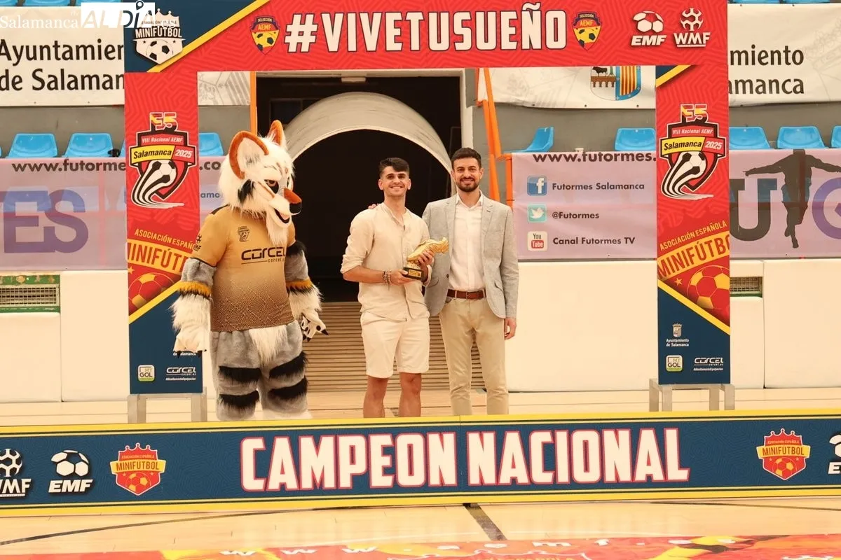Salamanca acoge el Campeonato Nacional de Fútbol Sala amateur | FOTOS: David Sañudo 
