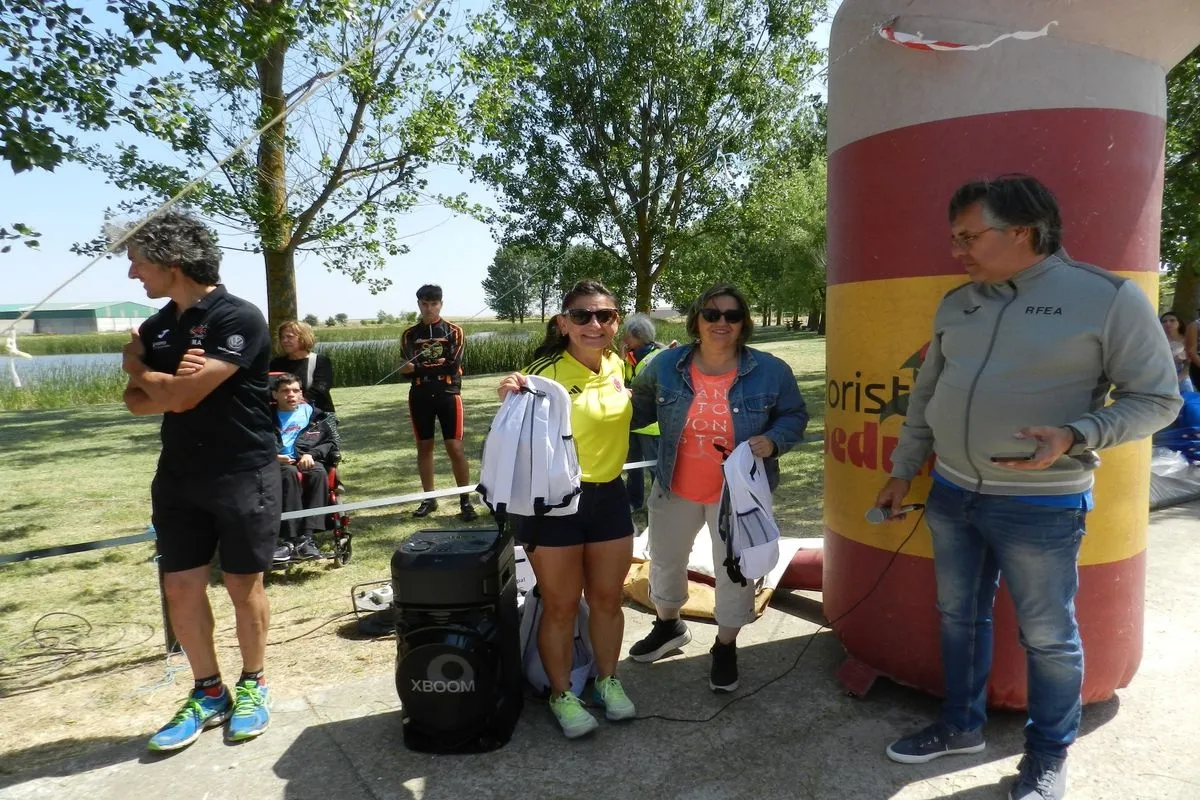 Adrián Moro y Verónica Rodríguez vencen en el IV Cross Benéfico de Pedrosillo el Ralo por ASCOL  