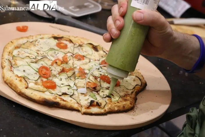 La revoluci&oacute;n de la pizza artesana con sabor ib&eacute;rico llega a Alba | Imagen 2