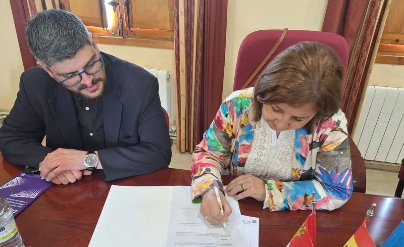 Foto 5 - Terradillos refuerza su compromiso contra la violencia machista