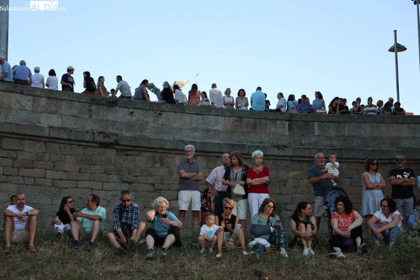 ‘Pedalopiano. A fleur d’eau. El Piano Flotante’, concierto sobre el agua del río Tormes. Fotos: David Sañudo