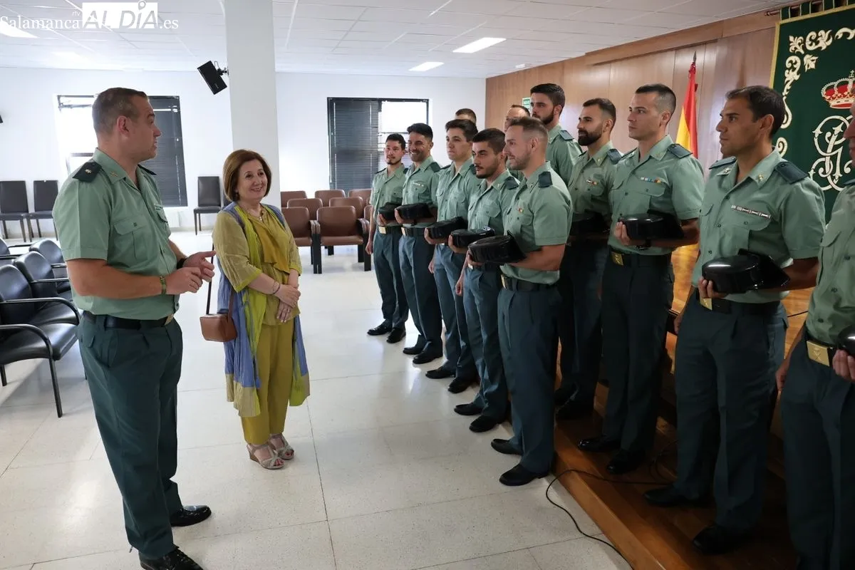 Presentación de los 19 nuevos guardias civiles que realizarán sus prácticas en la provincia de Salamanca. Foto de David Sañudo