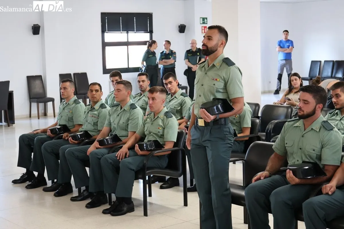 Presentación de los 19 nuevos guardias civiles que realizarán sus prácticas en la provincia de Salamanca. Foto de David Sañudo